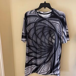 Men’s Large Optical Illusion Tee